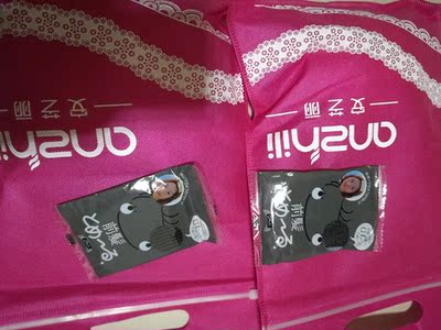 买来拍照用的，同事推荐了这家，双11晚上买结果12号就收到，发货速度给力，还送了很薄的发贴～～～～～～～～～～～～～～～～～～～～～～～～～～～～～～～～～～～～～～～～～～～～～～～～～～～～