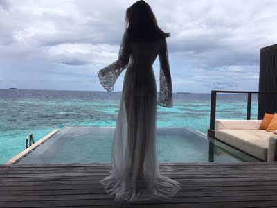 超级美，身高170，体重52 去马代就拍照穿了十分钟，高个子女生看过来，便宜转～