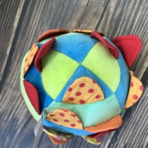 Export quality of old cloth label big ball colorful petals sound paper smashing people do not hurt cloth wool pompoms