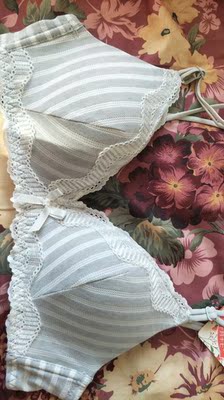 还没穿，看上去不错