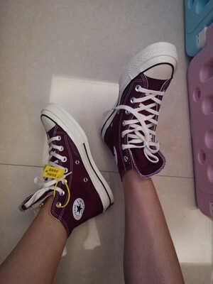 是正品，穿的也舒服。会再来的.