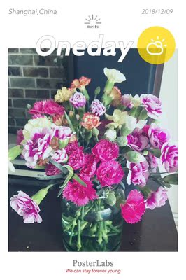 当伴娘要穿的，颜色很喜欢，很称肤色，好看，穿起来也很舒适。稍微挤一挤就有gou了。赞赞的