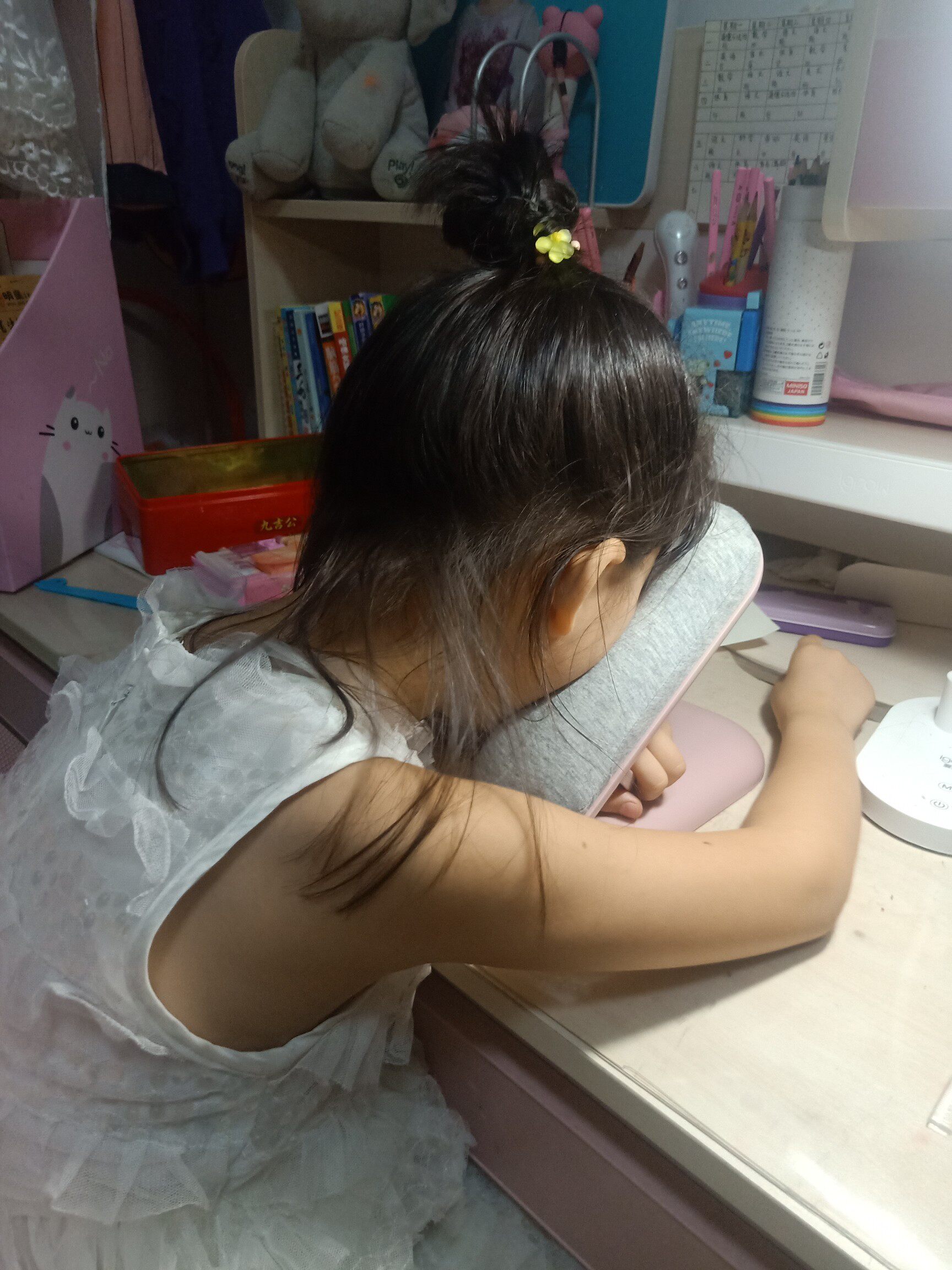 午睡枕趴睡枕小学生中午趴着睡觉孩子神器桌上一年级四季2021新款