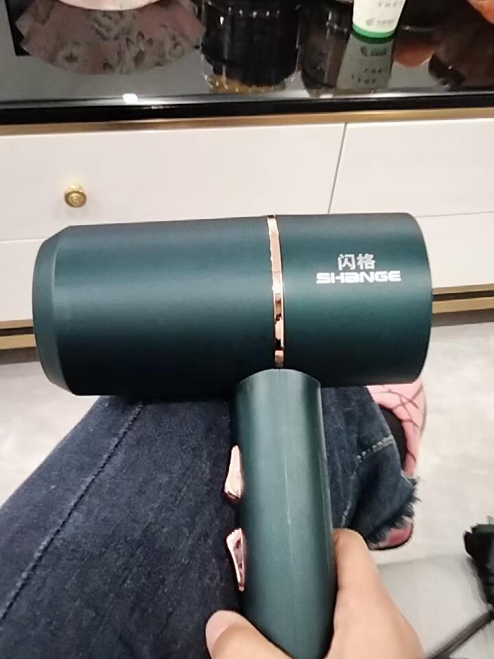 请问大伙:松下大风力电吹风筒究竟怎么样,真实使用感受揭秘!!!不看必后悔