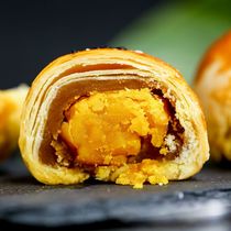 Shan Li Dad Yunnan handmade egg yolk pastry bread snacks breakfast casual snack 50g * 5 pieces