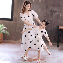 Mother and daughter dress summer dress 2021 new not the same parent-child outfit net red girls dress Western style skirt tide princess dress