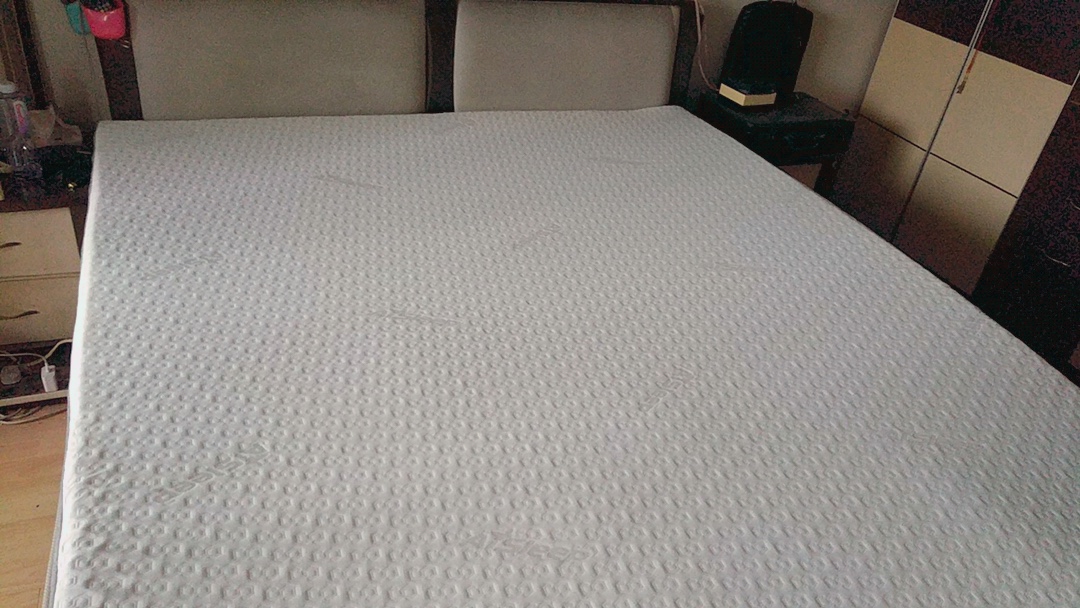 真实评测：睡眠博士床垫怎么样呢？质量差还是好呢？