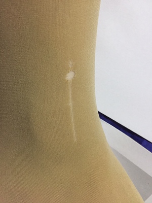 新收到袜子破的，联系了一下，态度就差的不行，好像我讹它一样，我故意把袜子搞破，真的是脑子破的。无所谓啦，反正店大欺客，但是你的错误也不能我买单啦。