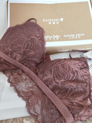 不错，不愧是品牌的东西，做工样式都很喜欢。最主要穿着舒适~今年流行无钢圈的内衣，真的好看又舒适，双十二购买更划算~😃😜😛😛😛