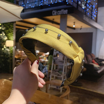 Hairpin hairband female Korean style simple temperament wide edge hair bundle pressure hair belt Joker go out net red wash head band