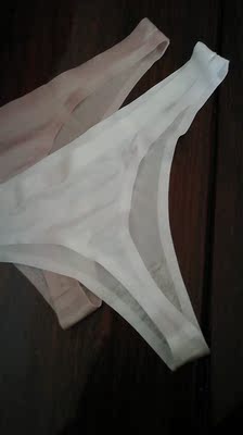 送给少妇，很满意，舒服。