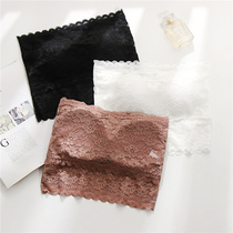 Wear a thin lace wrapped in a breast with a slice of shoulder-free underwear gathering small inner-toe chest