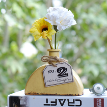 American European-style retro creative home Decorative Wine Cabinet TV Cabinet ceramic pendulum Living room Handicraft