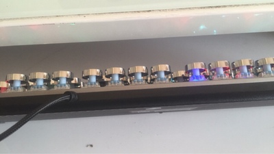 点评腹灵M104北美版电竞游戏机械键怎么样，为何销量这么好？