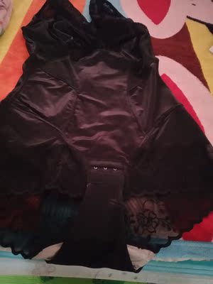 收到了，看着还可以就是不知道收腹效果怎么样？试穿一下再来追评