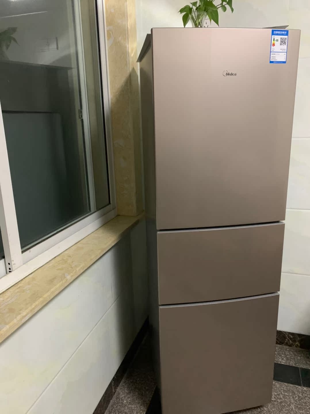 美的 BCD-230WTM(E)求助网友!