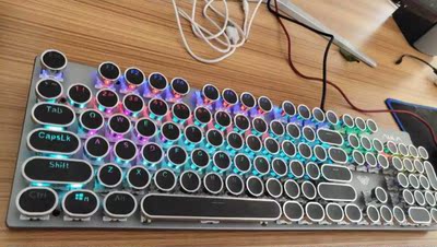 大家谈谈樱桃MX 8.0电竞游戏机械键盘怎么样，用过的朋友来说说看吧