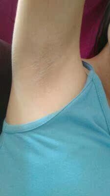 脱毛膏已经用过了，感觉很不错。脱毛效果很好，脱的非常干净，气味温和涂上去也不刺激皮肤，容易清洗无残留，脱腋下的毛脱的很干净。最重要的是温和，不刺激。这个是我买之前很担心的，毕竟是第一次用脱毛膏。按照客服的方法涂上去10分钟左右的样子擦掉了，剩余的几根我凉的清水里面洗的时候就掉了。喜欢它的温和不刺激，不过敏，将来还会继续购买。