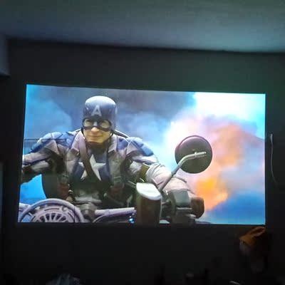 点评家庭用坚果投影仪J6S怎么样，会不会很模糊？知道的说说