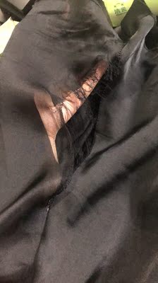 质量真的差!!!我买来一个月 穿了2次 第二次就破了 客服也没啥说的 就说赔个5块让我去修一下 关键破的根本没法修了 下次还是不买这种料子的 质量真的差!!!我买来一个月 穿了2次 第二次就破了 客服也没啥说的 就说赔个5块让我去修一下 关键破的根本没法修了 下次还是不买这种料子的