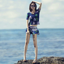 Sanqi bikini three-piece womens small breasts gather sexy seaside blouse thin Conservative bikini hot spring swimsuit