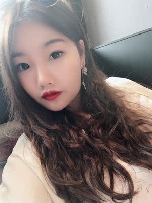 轻薄，很喜欢，适合度假遮太阳，百搭