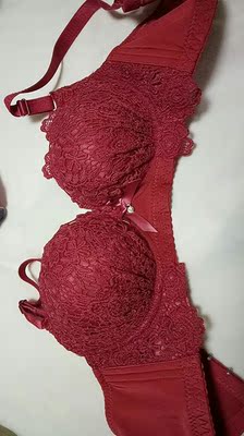 非常漂亮,穿着舒服,聚拢厉害,超赞,真心推荐! 非常漂亮,穿着舒服,聚拢厉害,超赞,真心推荐!