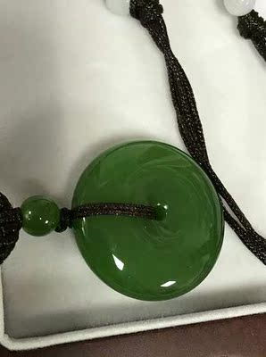 网红分享碧玉尊和田玉怎么样,碧玉尊和田玉亲身体验感受大分享!
