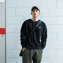 BDCT loose black round neck sweater men plus velvet 2020 autumn and winter new fashion ins long-sleeved pullover jacket