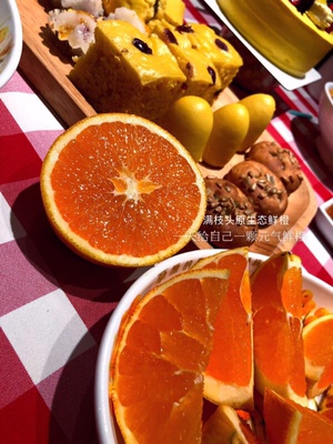 给我妈买的，有点小了