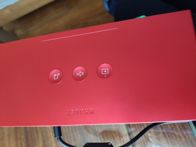 请指教网友热问：微鲸投影仪k1怎么样，微鲸对比坚果投影仪哪个好