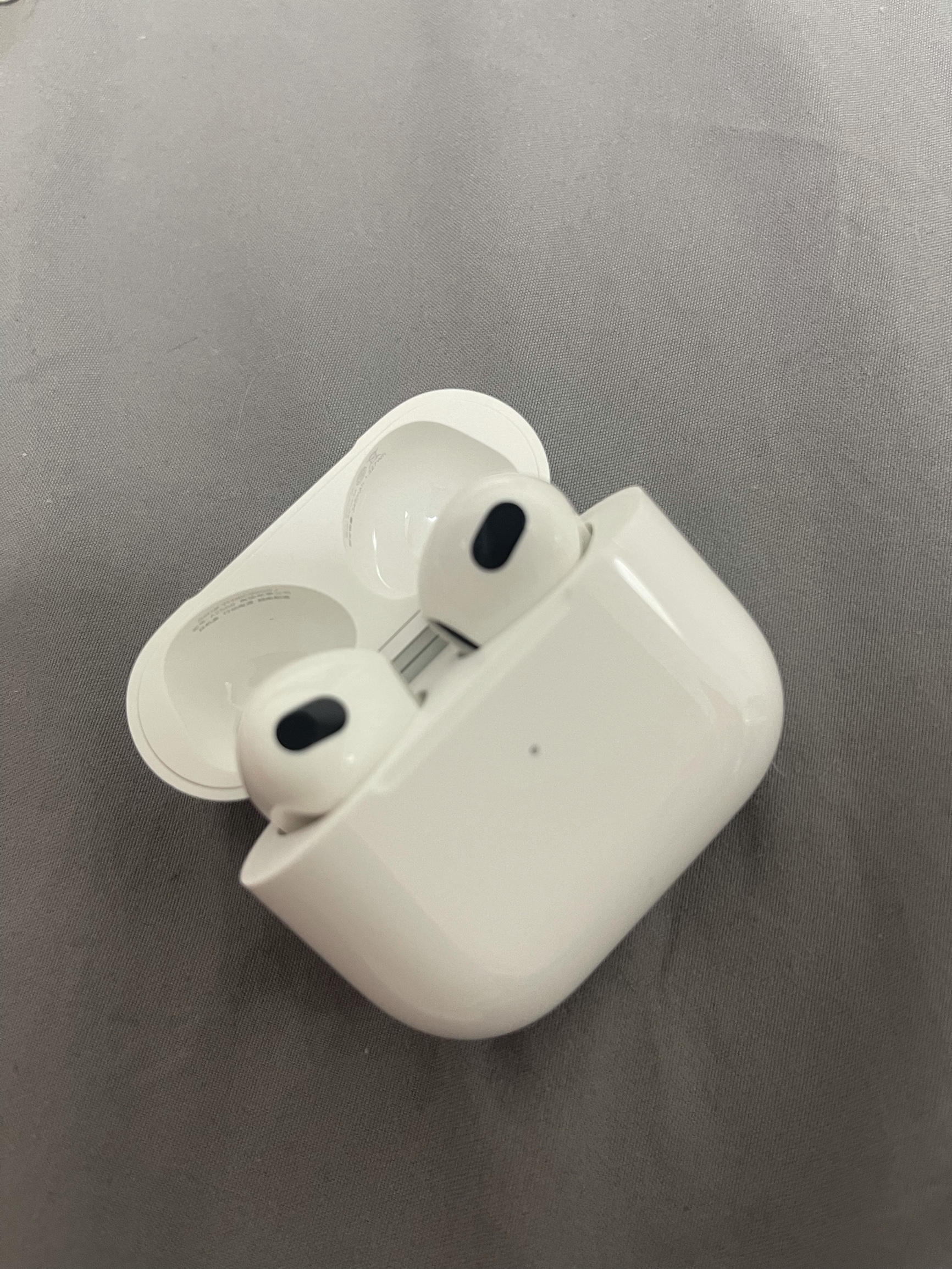 质量评测苹果 AirPods 2怎么样呢?好不好用?真相揭秘实情