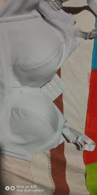 刚收到货就试穿了,大小正合适,穿着挺舒服的。 刚收到货就试穿了,大小正合适,穿着挺舒服的。