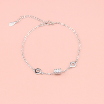 The small barbarian bracelet female network red in small design light luxury high - feeling cold wind girlfriend hand decoration