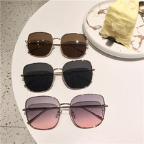 Sunglasses 2020 New Tide big frame round face thin ins anti ultraviolet retro street shoot Net red sunglasses women