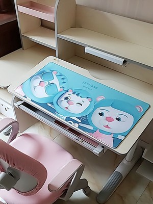 问下优沃 儿童学习桌如何?