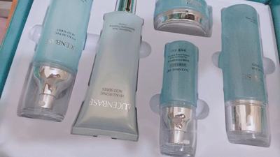 优缺点揭秘:透真护肤品怎么样,透真护肤品效果到底差不差,用后彻底后悔是真假?