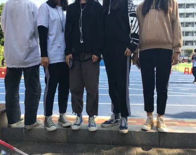 真的是好看的啊我擦，我是C位啊！！！！