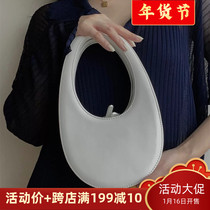 2020新款个性镂空椭圆手提包立体圆形复古蛇纹手拎包休闲小圆包