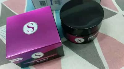 用了几次了，效果真的不错，首先选这个产品真的是冲着描述效果来的。当然感觉有点夸张。在犹豫不决时选下来的，用了十分钟左右刮的，好干净呀，不会有黑点！这个用起来真的挺温和的，后面在私处使用了效果也是很好的呢，没有刺鼻的味道，清香。舒缓水抹上非很舒服。整体来说，这个脱毛产品我会回购的、