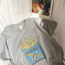 KAFKAsSHOP men and women with the same model couple fries print round neck pullover T-shirt