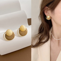 Retro French ring earrings stud 2021 New Tide sterling silver gentle design sense earrings female Net red explosive earrings