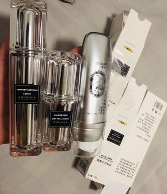 轻薄,透气,先睡衣穿了一次,极具性感。后来想到外穿,当防晒衣妥妥的!大大提高穿搭率!! 轻薄,透气,先睡衣穿了一次,极具性感。后来想到外穿,当防晒衣妥妥的!大大提高穿搭率!!