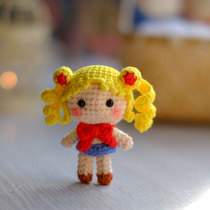 Handmade DIY wool hook knitting animation cartoon beautiful girl warrior doll material bag mobile phone chain pendant