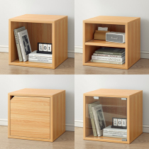 The desktop of the desktop contains a free combination of plaid bookcases with small single-layer floating windowsticks with door dustproof