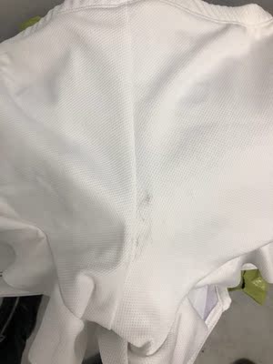 原本想退的，看到这种状况，想想还是算了， 都没咋退过货的人，心真软