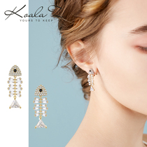 Boutique hand-made shiny texture Joker Crystal small fish bone personality earrings earrings ear clip without ear hole female Japanese small