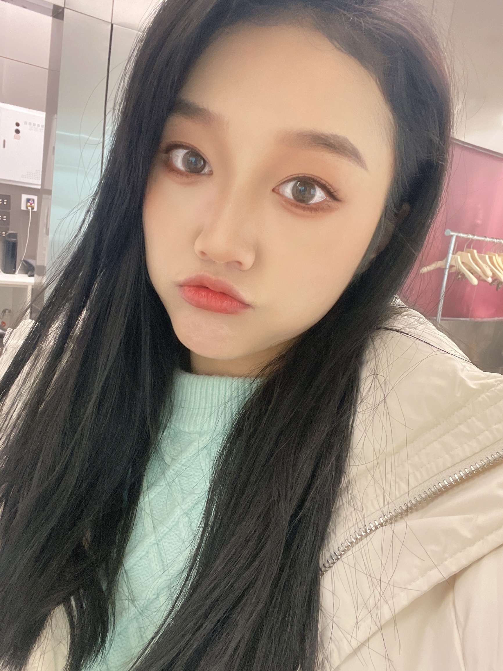 小奥汀哪国的眼线测评怎样?优缺点解密好不好?