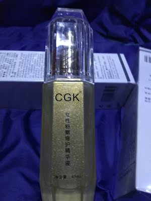 已经第二次购买了,物流很快,头天发第二天就到货了。腋下的黑色素已经淡化了不少。这次果断买二瓶还送了一瓶。把身上其他有黑色素的地方也涂下。 已经第二次购买了,物流很快,头天发第二天就到货了。腋下的黑色素已经淡化了不少。这次果断买二瓶还送了一瓶。把身上其他有黑色素的地方也涂下。