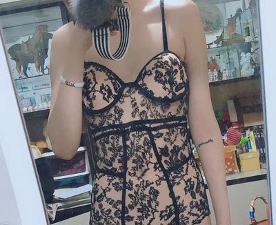 穿上就脱不下来的喜欢，美了半天，170 96m码正好。